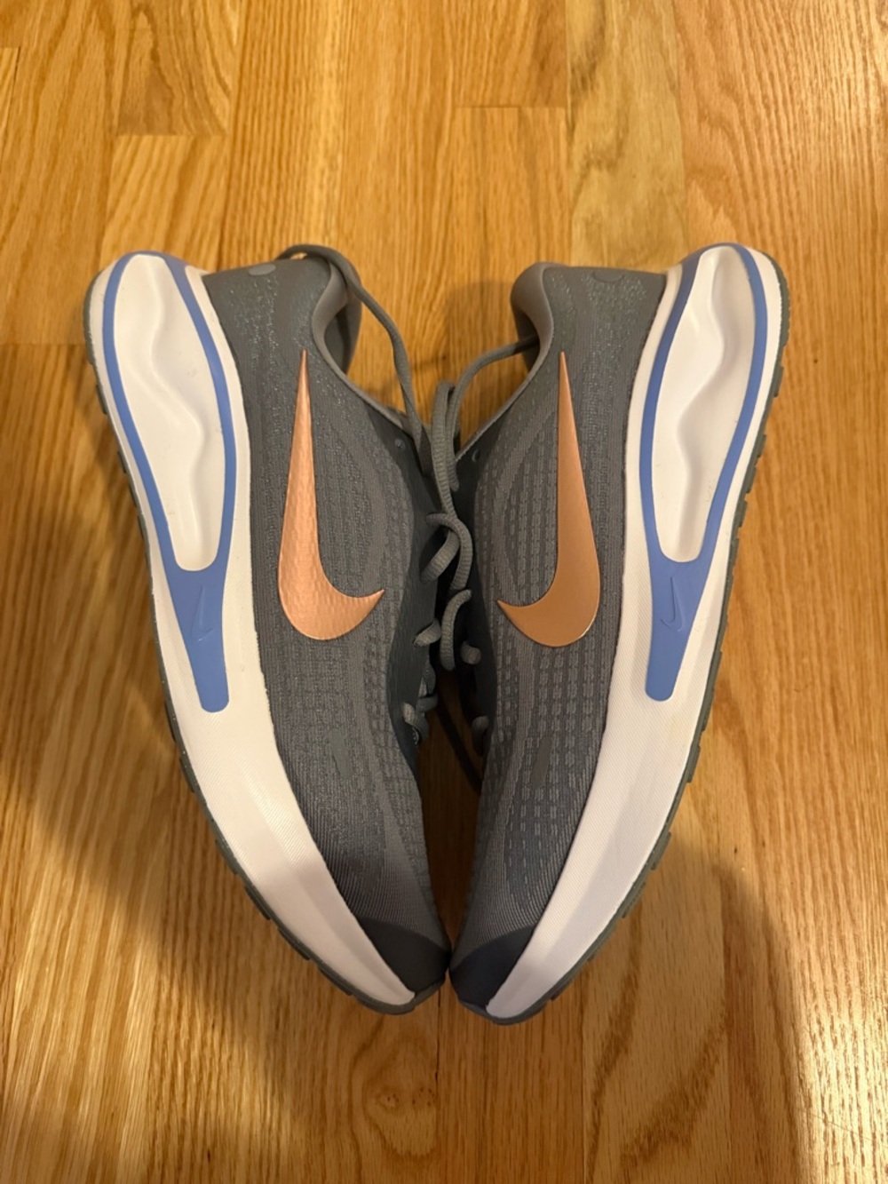 Nike Journey Run Grey And Bronze Sneakers Size U.S. Women 11